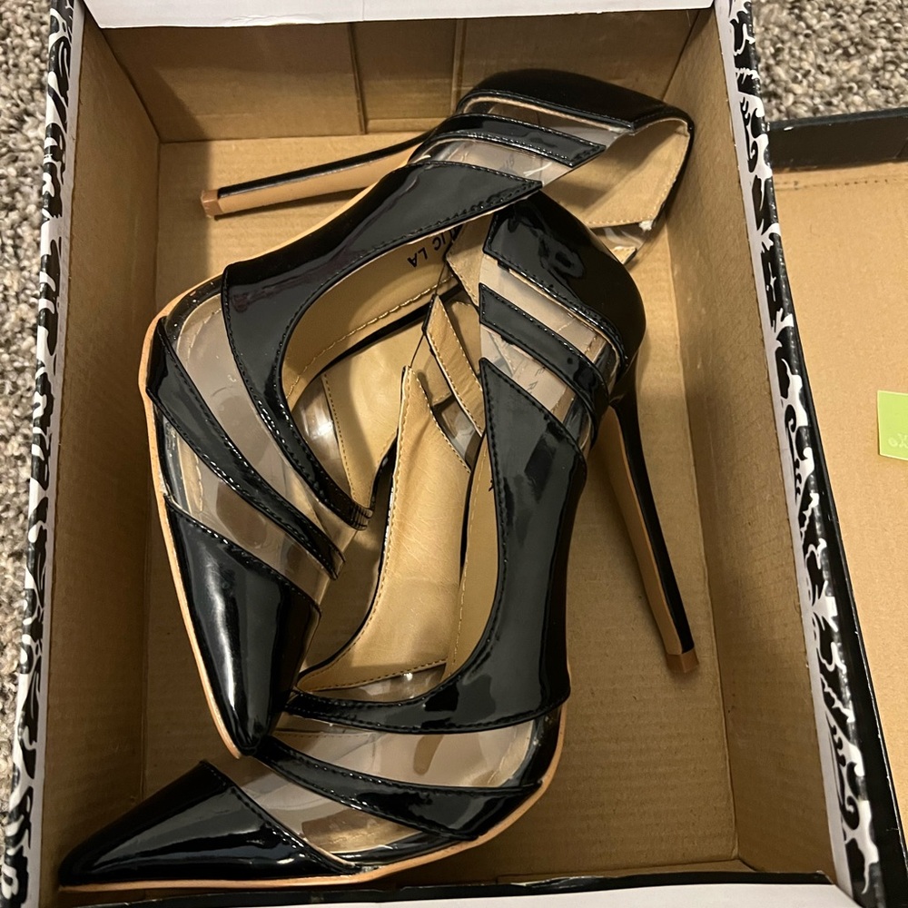 Shoe Republic LA Black and Tan Heels